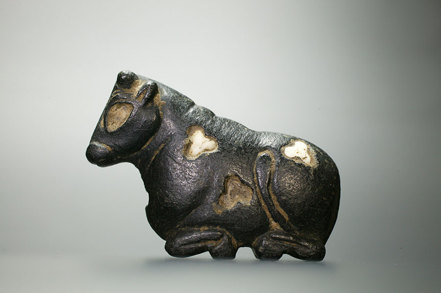 メソポタミア　ジェムデットナスル　ステアタイト製　牛 古代美術: SEMBA ART