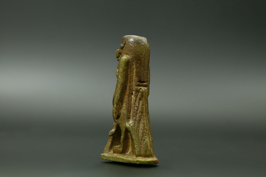 古代エジプト　トゥエリスのお守り01
