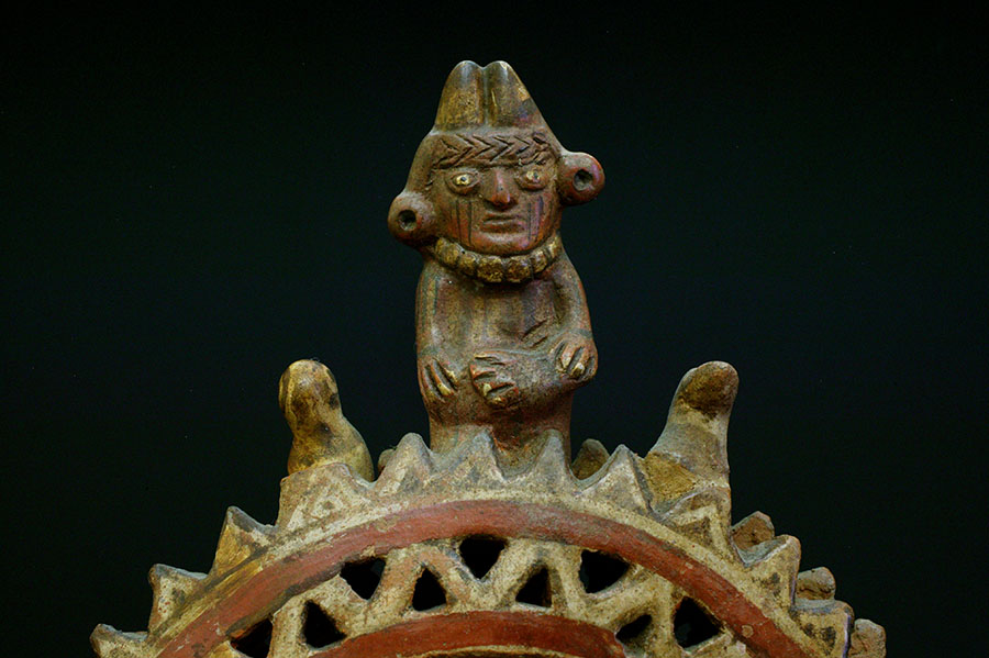 古代ペルー　チムー　虹の神の壷05